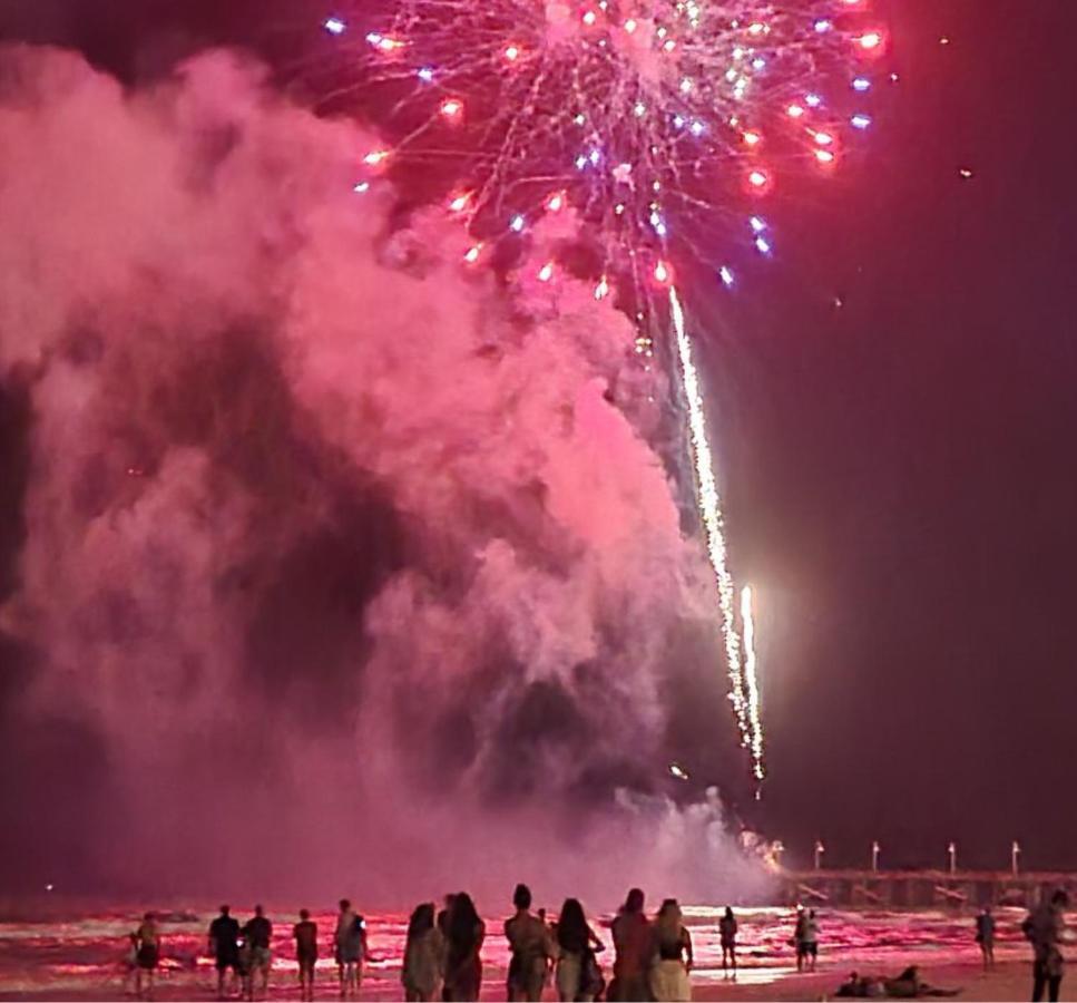 代托纳海滩Direct Oceanfront With Balcony公寓 外观 照片